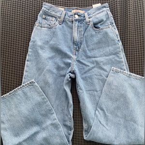 Levi’s balloon leg jeans